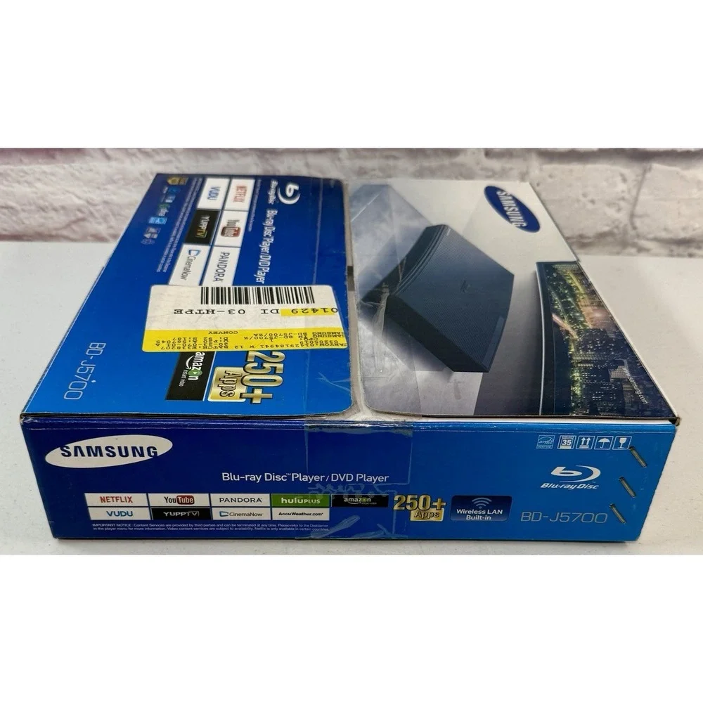 New Sealed Samsung Blu-ray Player with Wi-Fi BD-J5700 250+ Apps Full HD 1080p